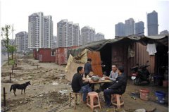 5月，房地产全线崩溃
