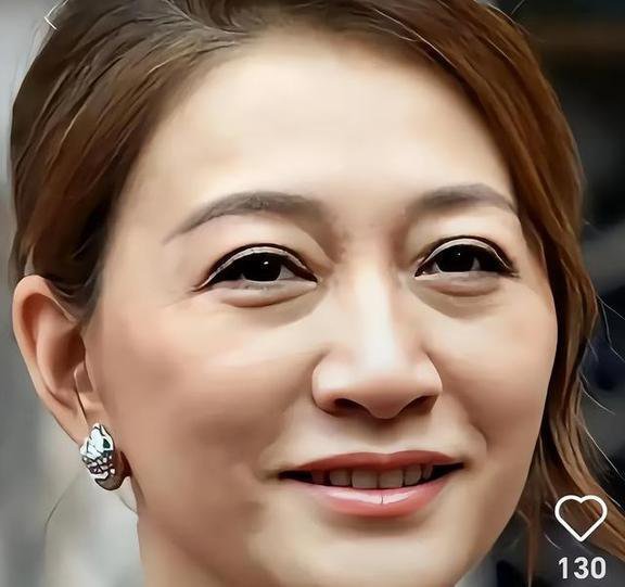 无滤镜大变样,许晴满脸沟壑,海清头发不多,谢霆锋像个小老头