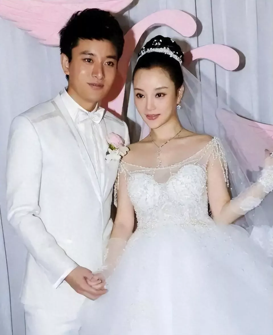 李小璐二胎风波升级！蛛丝马迹被扒