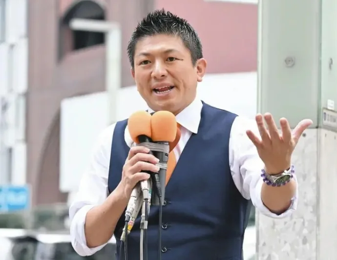 异军突起 “日本特朗普”是如何在选举中一战封神的？