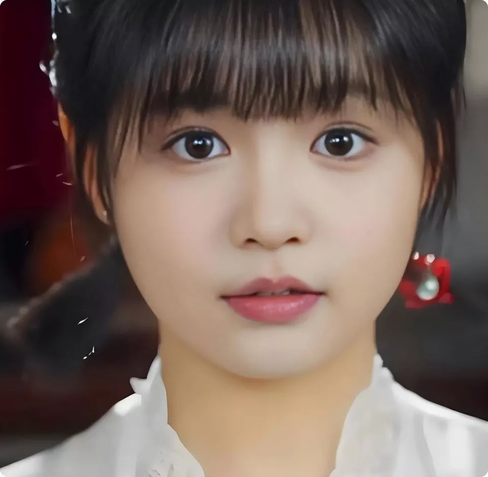 长相平平却资源不断,丑而不自知的4位短剧女演员