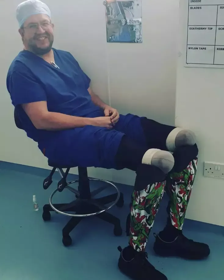 太离谱！知名医生为骗保自断双腿 还怂恿他人截肢？