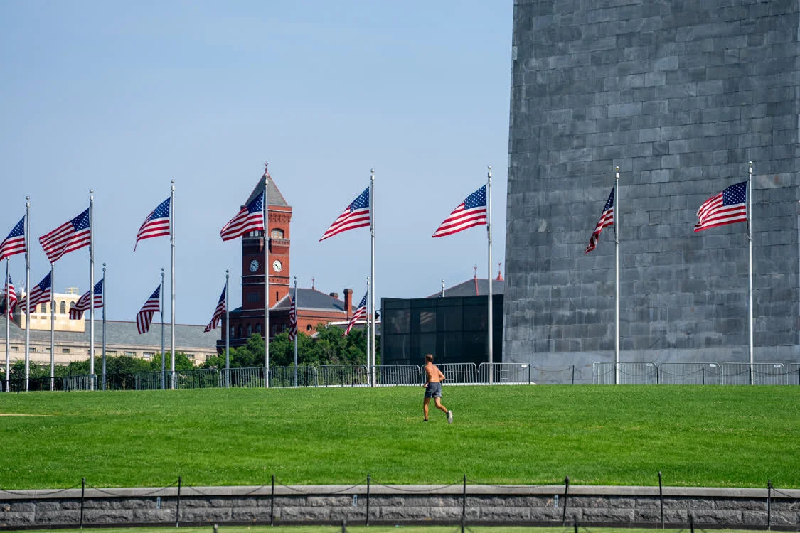 民调：过半美民众不认可特朗普政府处理爱泼斯坦案