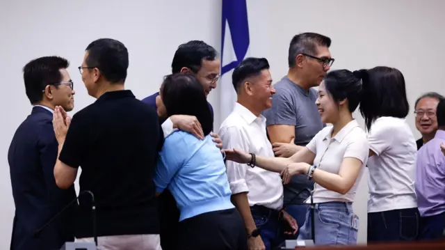 726大罢免首轮投票,全部24名国民党立委保留席位