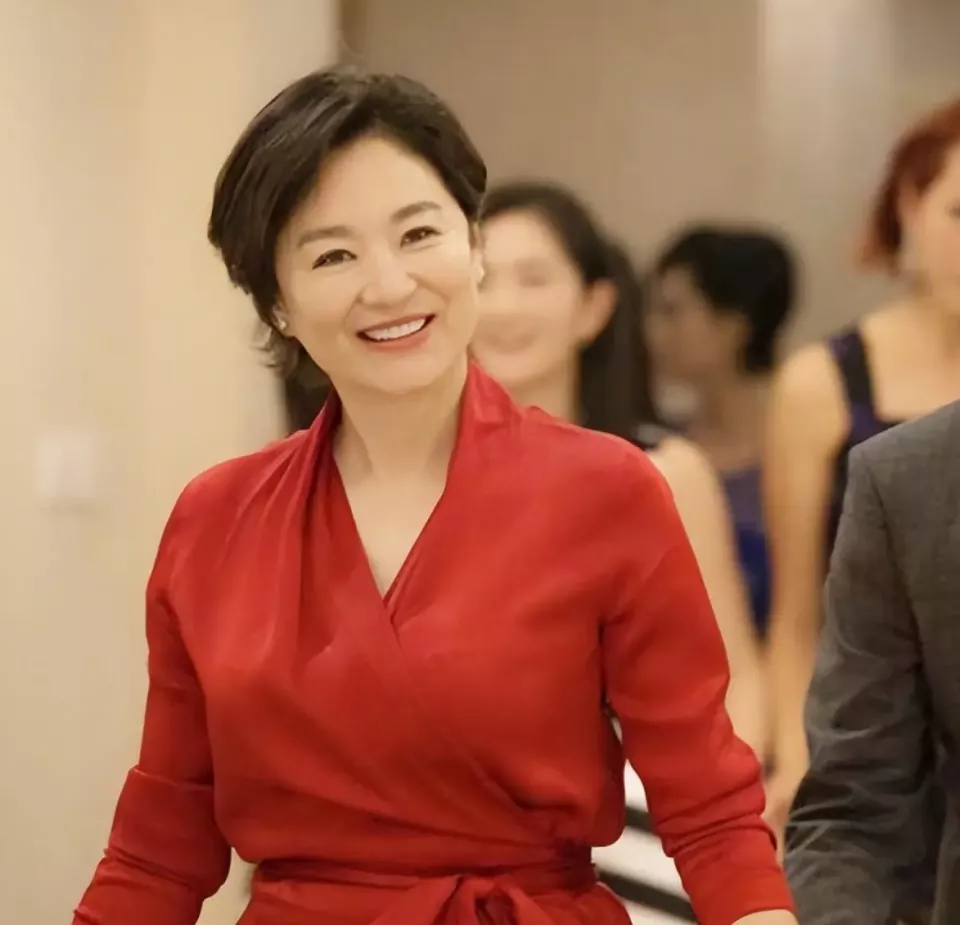 女星林青霞被曝一顿至少8个菜,一周168道不重样