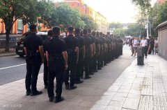 天安门阅兵 2.2万人举行首次综合演练