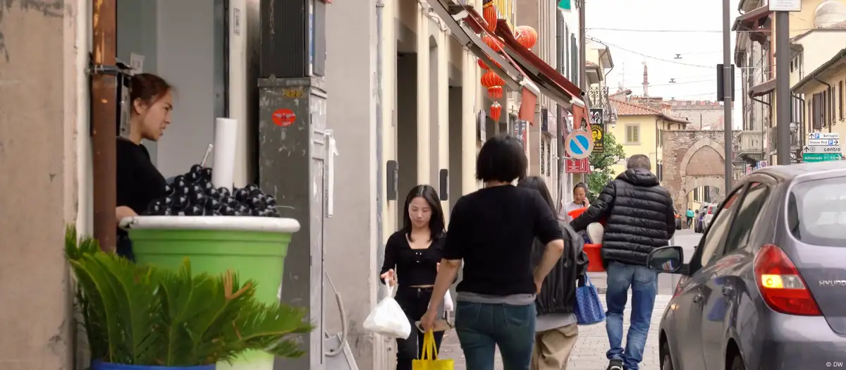 中国人的“Made In Italy”卷成血汗工厂 中国人的“Made In Italy”卷成血汗工厂