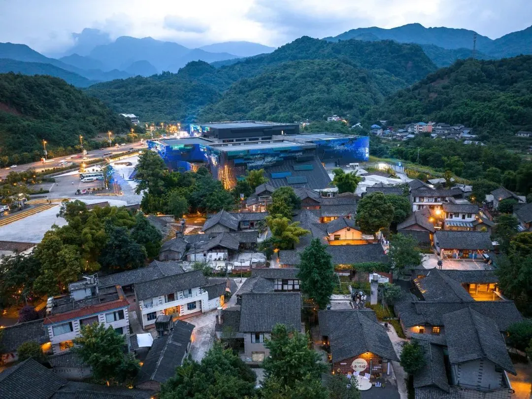 图片来源:《只有峨眉山》官微