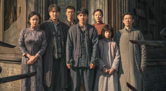 网民批抗战电影搞仇恨教育 胡锡进:汉奸言论 网民批抗战电影搞仇恨教育 胡锡进:汉奸言论