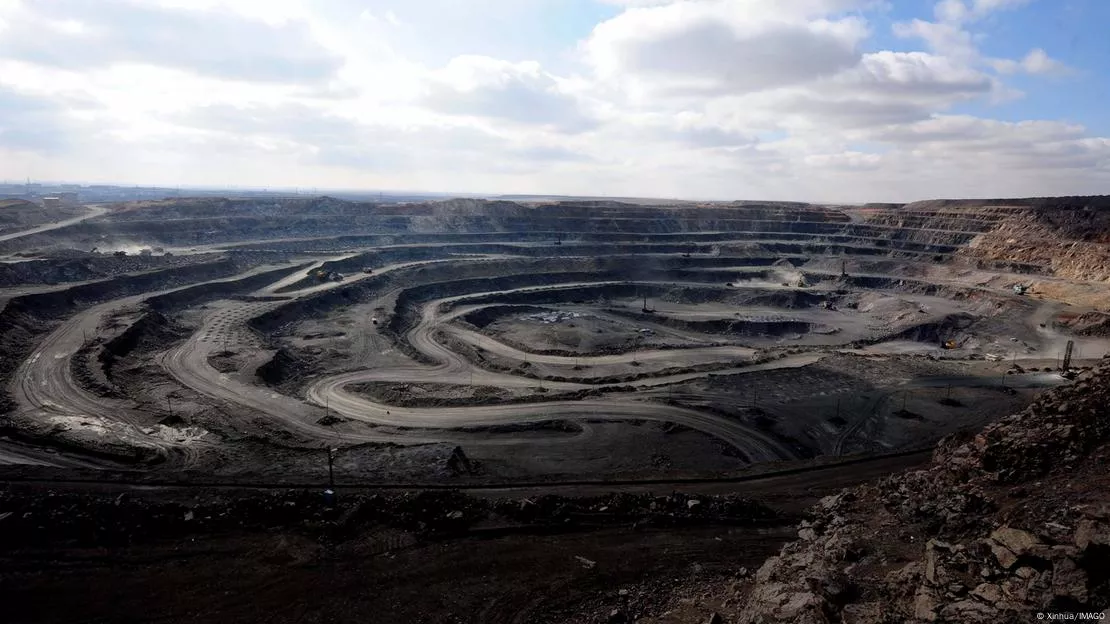 中国紧握勒索全世界的武器 代价怵目惊心