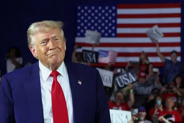 砸钱没用!跟川普谈判关税"这招最灵",墨西哥奏效了