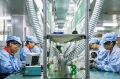 网传中国学生实习打螺丝1小时仅9元