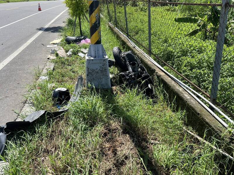 嘉义县中埔乡嘉135线发生汽机车碰撞死亡车祸。（中埔警分局提供）