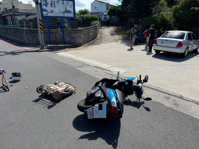 湖西鼎湾汽车撞机车车祸，导致5个月大男婴不治身亡。（马公警分局提供）