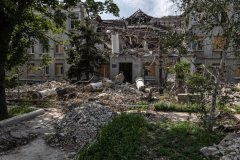 “这是川普对普京的奖赏和解救”