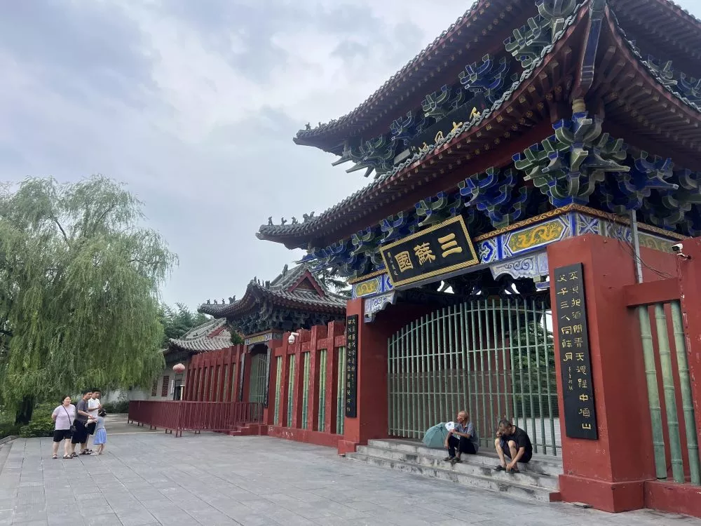 “俄罗斯外籍院士”,33亿元投资闹剧