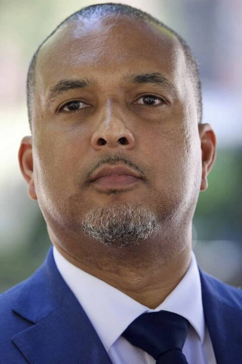 瓦皮会在值班时和肯崔到公寓独处。（美联社）