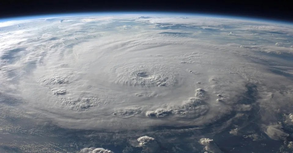 今年大西洋第一個颶風「艾琳」（Erin）在短短 24 小時內從一級暴風急速增強至最高等級的五級颶風，創下罕見紀錄。（示意圖／Pexels）