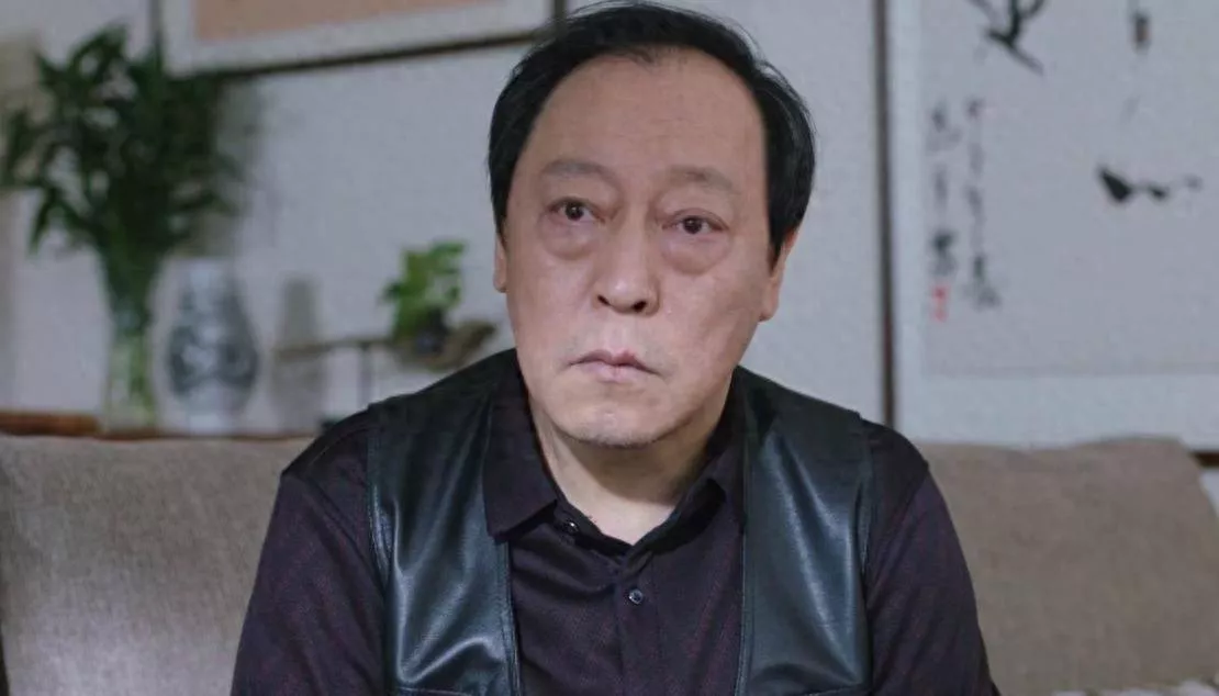 原来她是倪大红妻子，难怪65岁能出演《生万物》