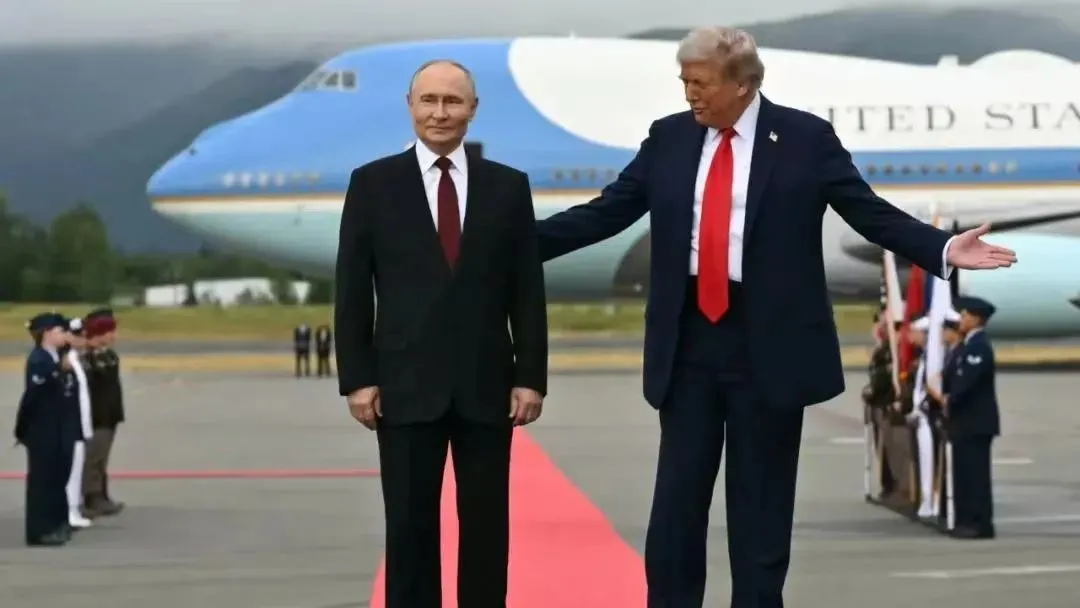 从AI假照片到真实座次：白宫会晤未开始就已注定结局