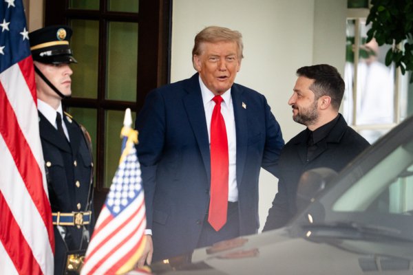 矢板明夫：解决乌克兰问题还是要靠川普