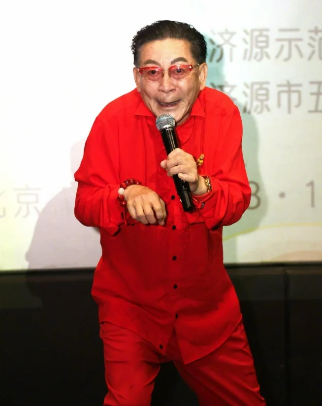 六小龄童回应“孙悟空林黛玉CP”：挺有意思，如果两人谈婚论嫁生孩子，就不合适