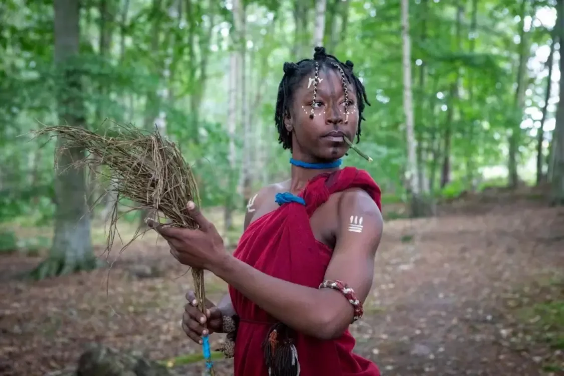 美失踪女子被曝现身苏格兰森林，加入神秘“部落”