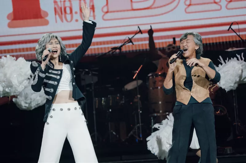 林子祥叶蒨文时隔27年香港合体开唱,满满都是回忆杀!