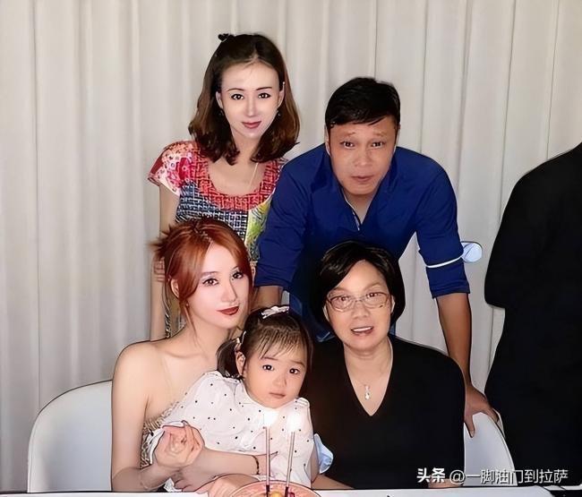 范志毅的英籍女儿:身材傲人 与国足球员订婚 范志毅的英籍女儿:身材傲人 与国足球员订婚