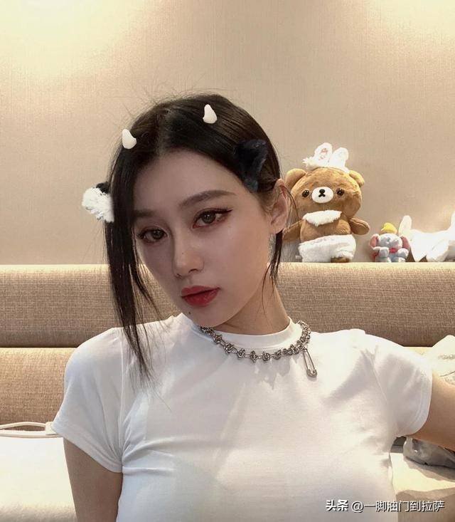 范志毅的英籍女儿:身材傲人 与国足球员订婚 范志毅的英籍女儿:身材傲人 与国足球员订婚