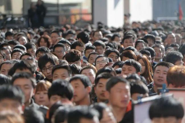 最新数据：中国近五分之一青年人失业