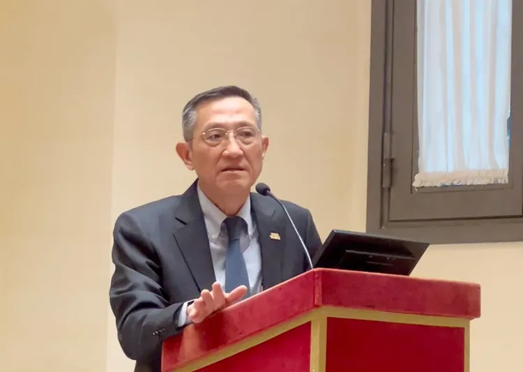 被迫取消预约，战狼王毅遭台湾代表逼退