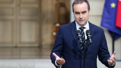 法国新政府旧面孔 既不换汤也不换药