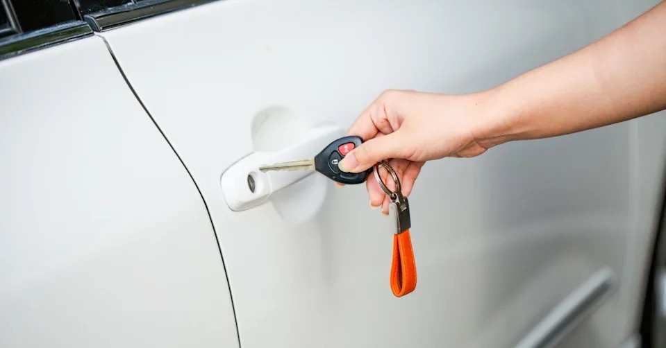 德國百年汽車門鎖大廠凱毅德（Kiekert）近日向法院申請破產。（示意圖／翻攝自pexels）