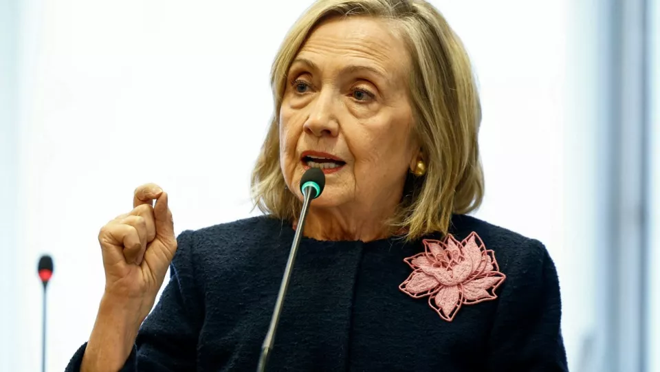 罕见!昔日政敌希拉里高度赞扬特朗普:我真心的