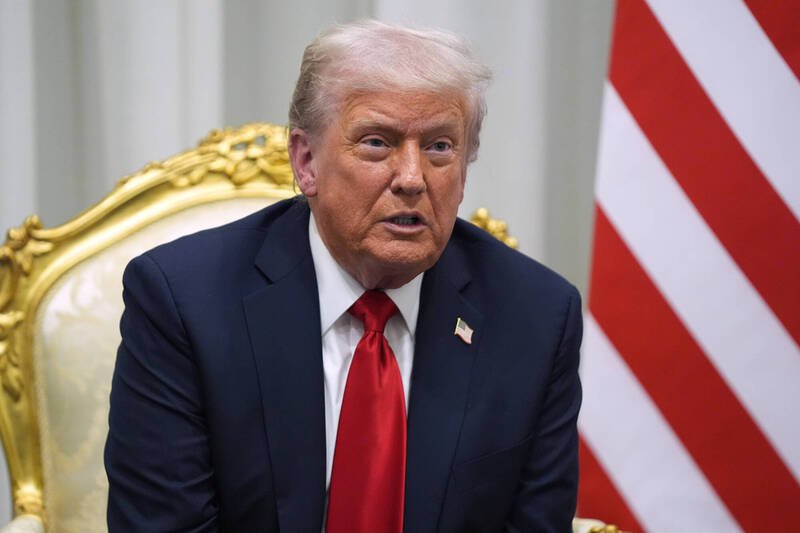 美国民主党人赞扬让人质恢复自由的加萨和平协议， 但避免提到总统川普。（美联社）