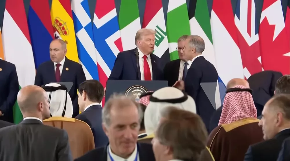 卡尼纠正特朗普将自己“升级为总统”,特朗普回应