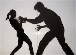 男师对女学生猥亵，被判1年7月徒刑。（示意图）