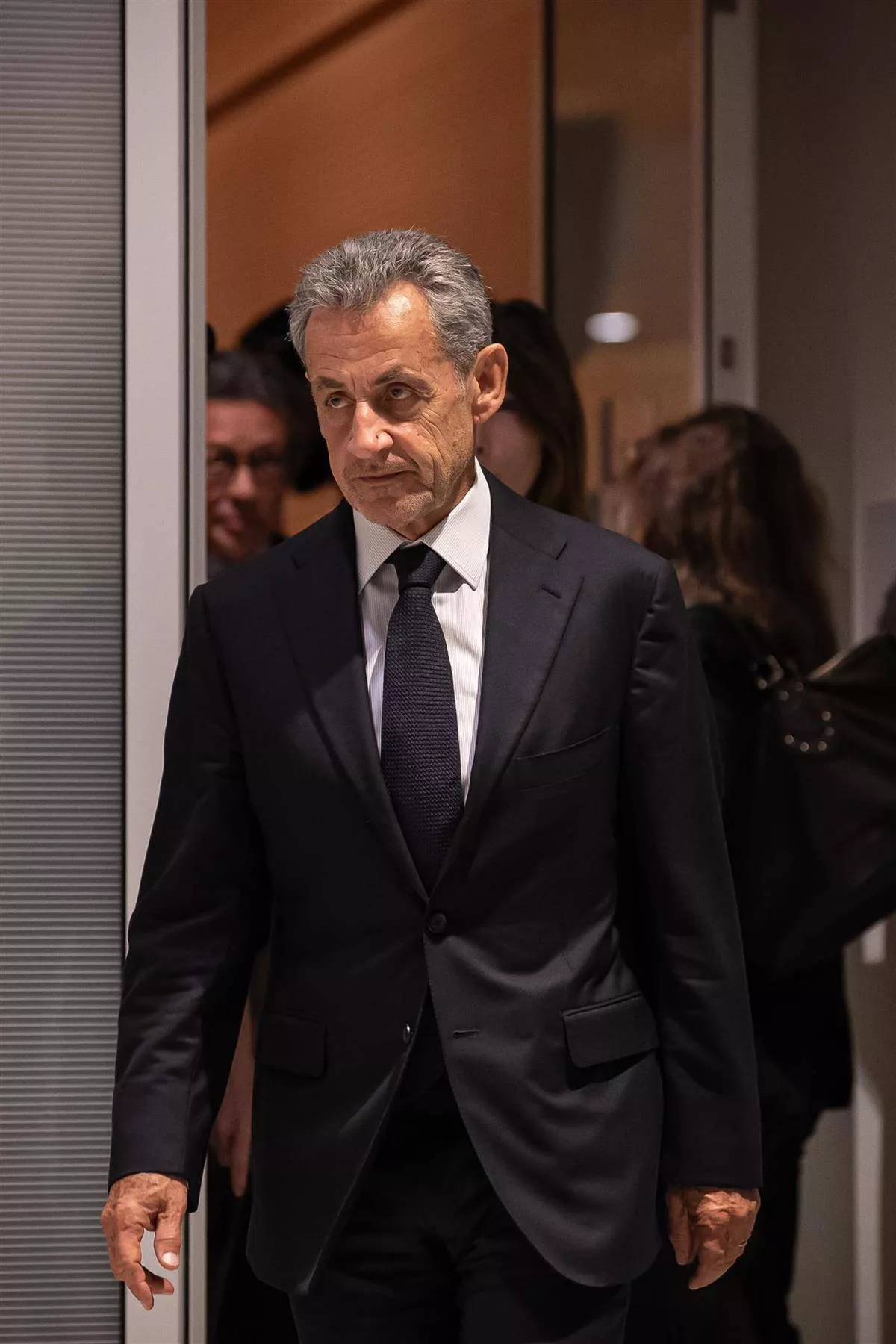 70岁法国前总统萨科齐21日入狱,将服刑5年