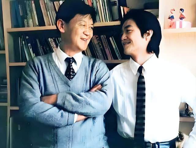 李亚鹏家庭情况曝光！父亲离世 母亲已81岁 哥哥因钱反目