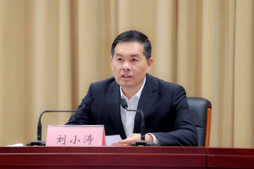 人事观察|“70后”刘小涛代理江苏省长