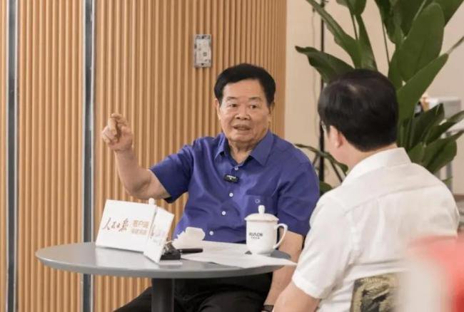 曹德旺这一回彻底赢了 曹德旺这一回彻底赢了