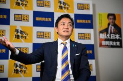 靠拢自民党挨批「两面派」 日本维新会吁玉木雄一郎加入执政