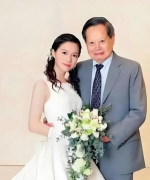 82岁娶28岁 杨振宁当年老少配让外界热议