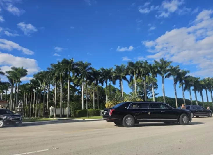 "史无前例",韩媒:多家韩企掌门人与特朗普一同打高尔夫球