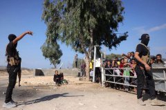 加萨掘出以色列人质遗体 哈玛斯武装组织称20日将移交