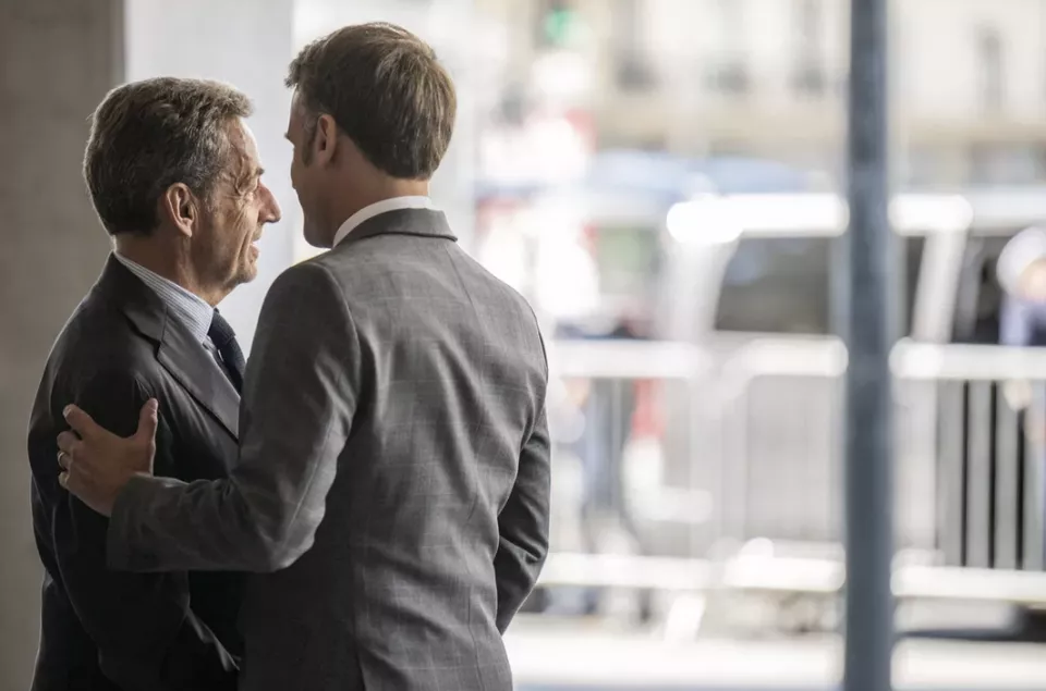 萨科齐入狱服刑前,在爱丽舍宫同马克龙秘密会见