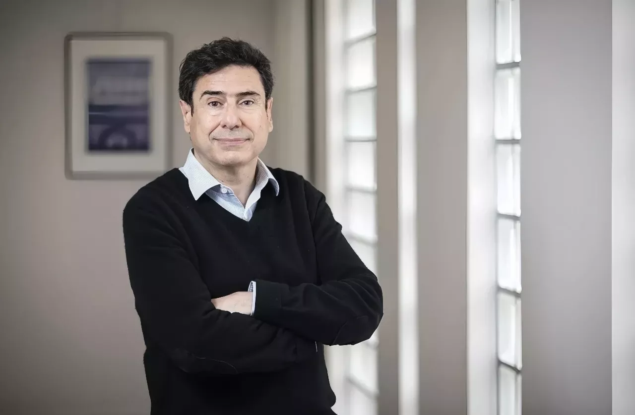 新晋诺奖得主:我妈颠覆了时尚圈 我颠覆了经济学