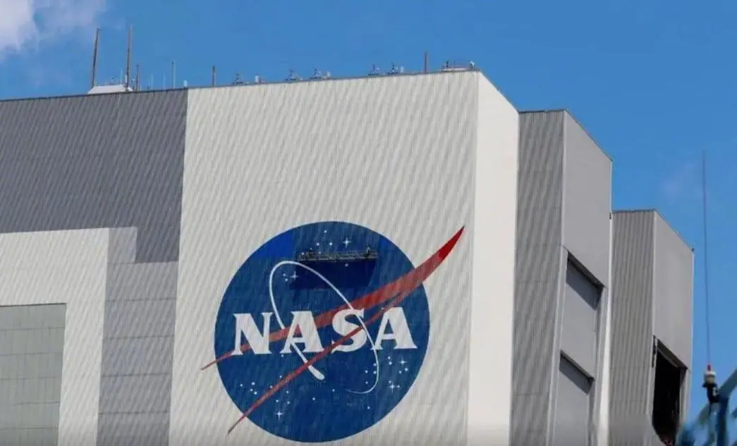 SpaceX研发月球着陆器进度滞后 NASA拟重开竞标