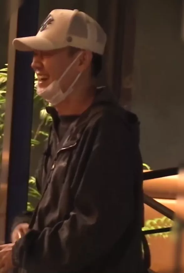 朱媛媛去世5个月后,辛柏青和李乃文现身大孤山